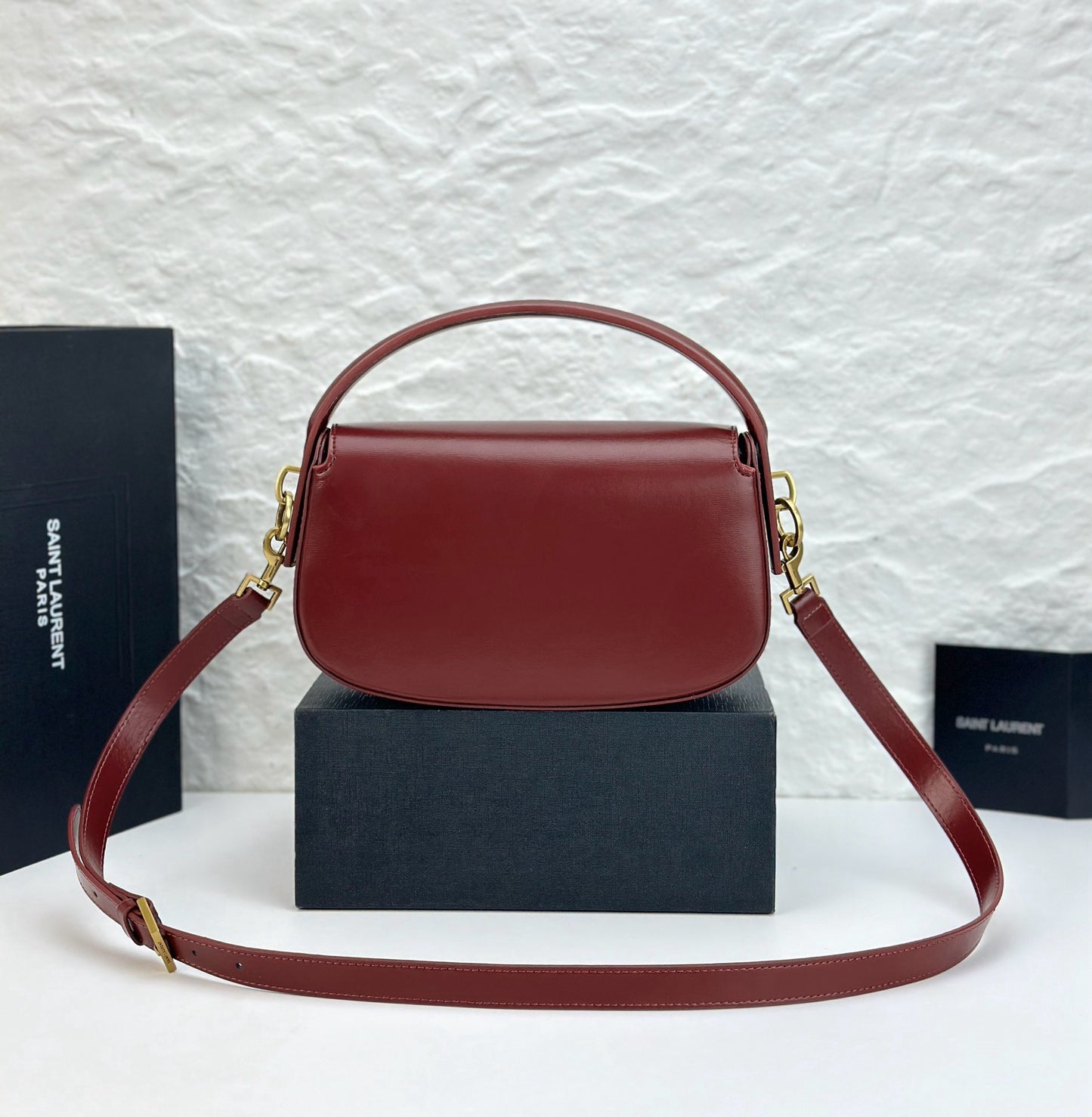 SAINT LAURENT - cassandre