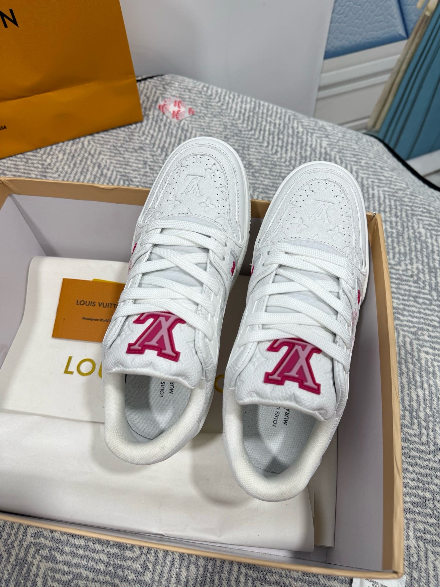 LOUIS VUITTON - Trainer Sneaker