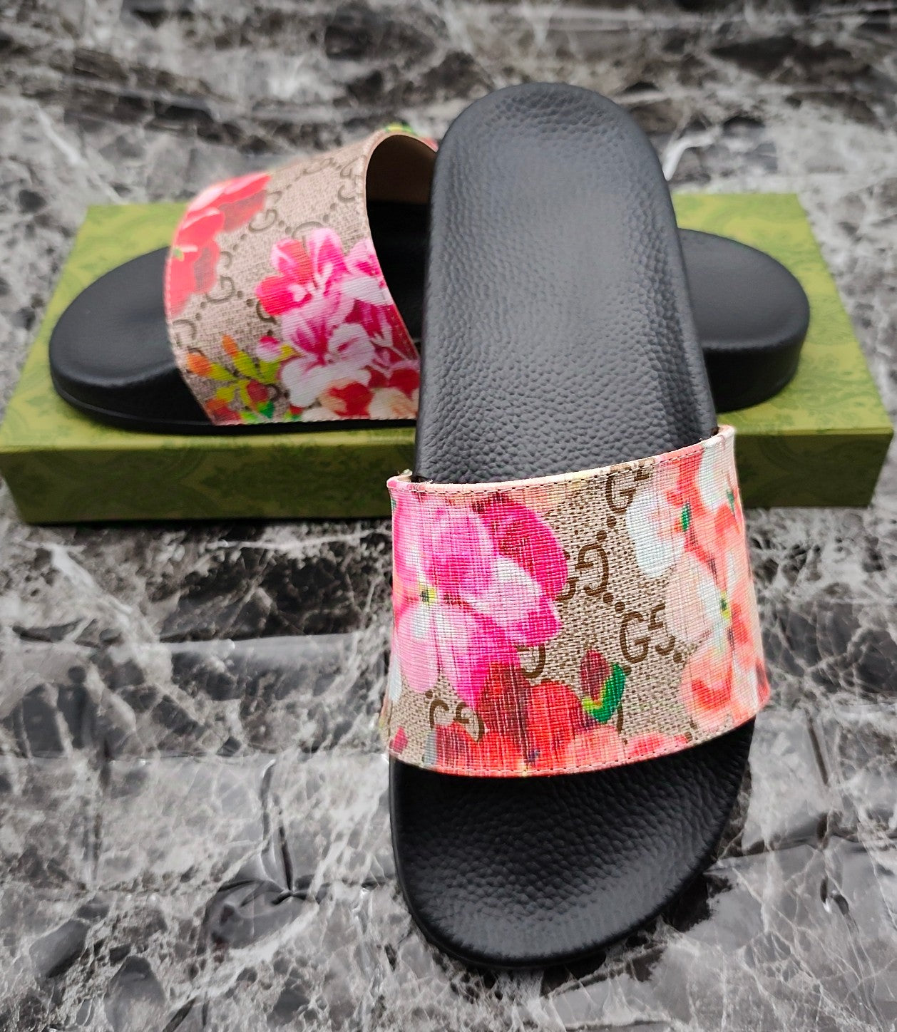 GUCCI - Slippers