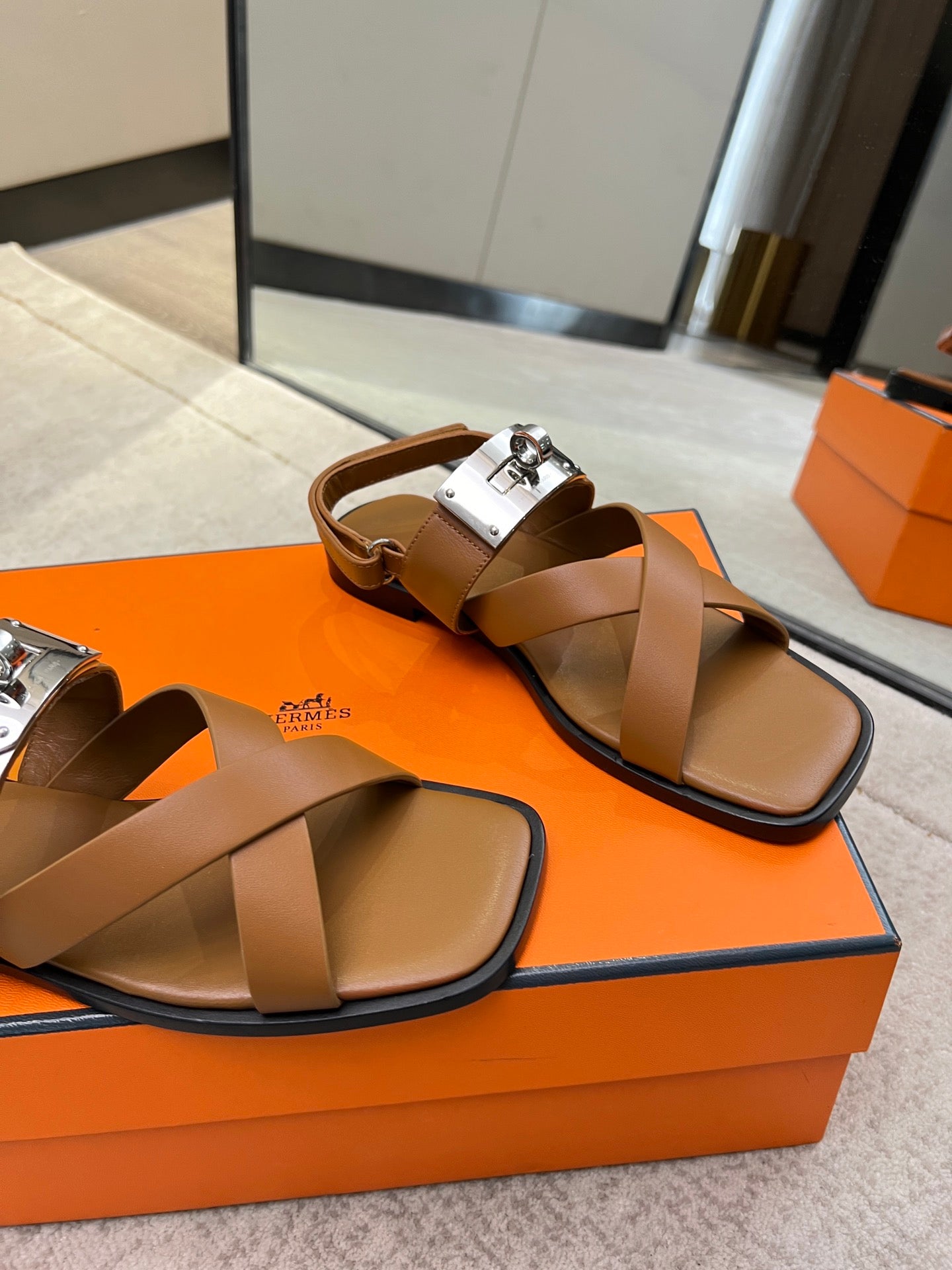 HERMES- Ines sandal