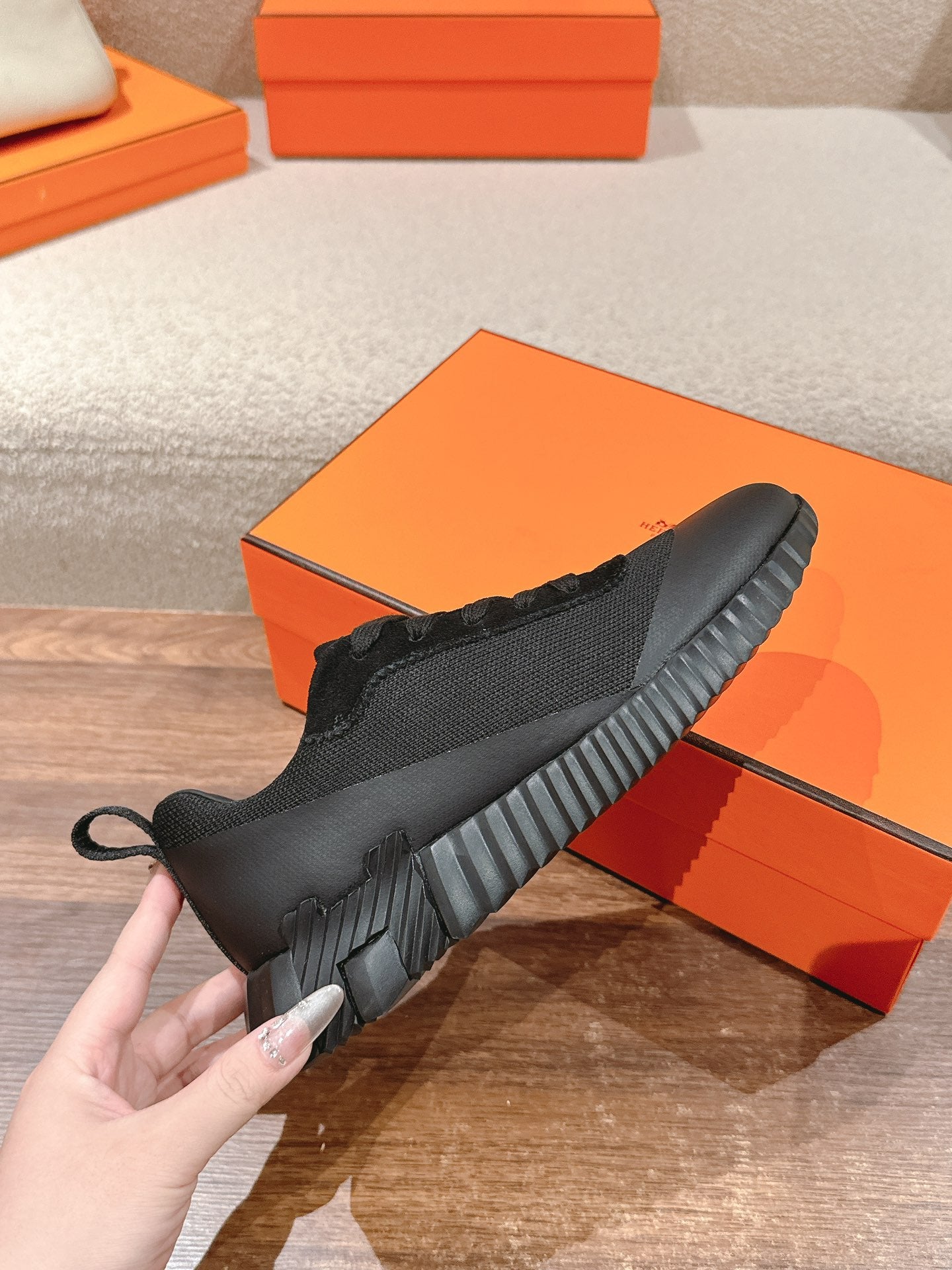 HERMES - Bouncing sneakers