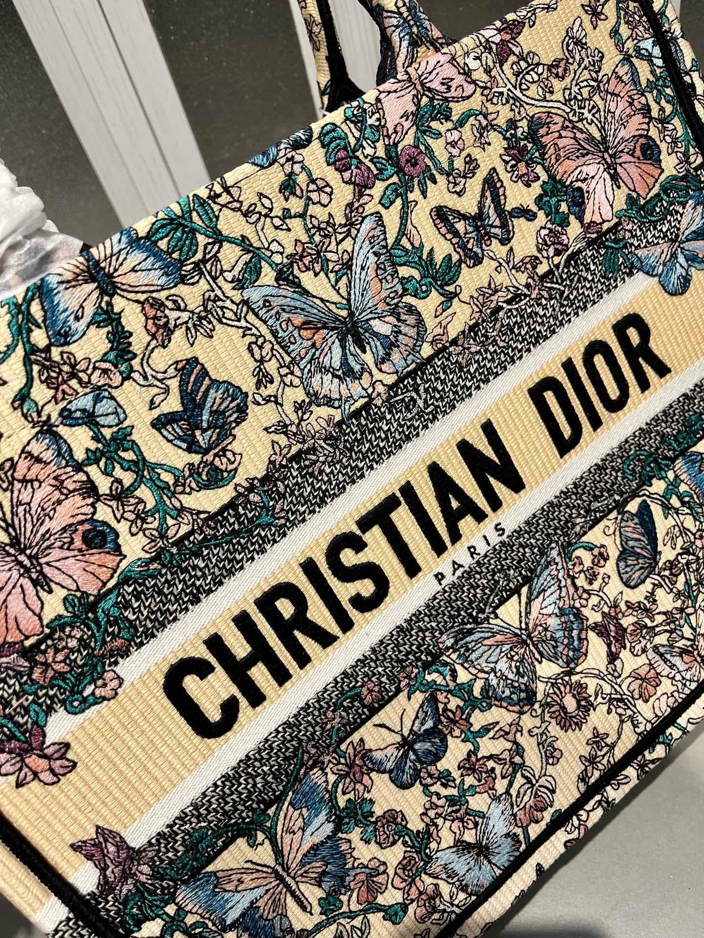 DIOR - Maria Grazia Chiuri