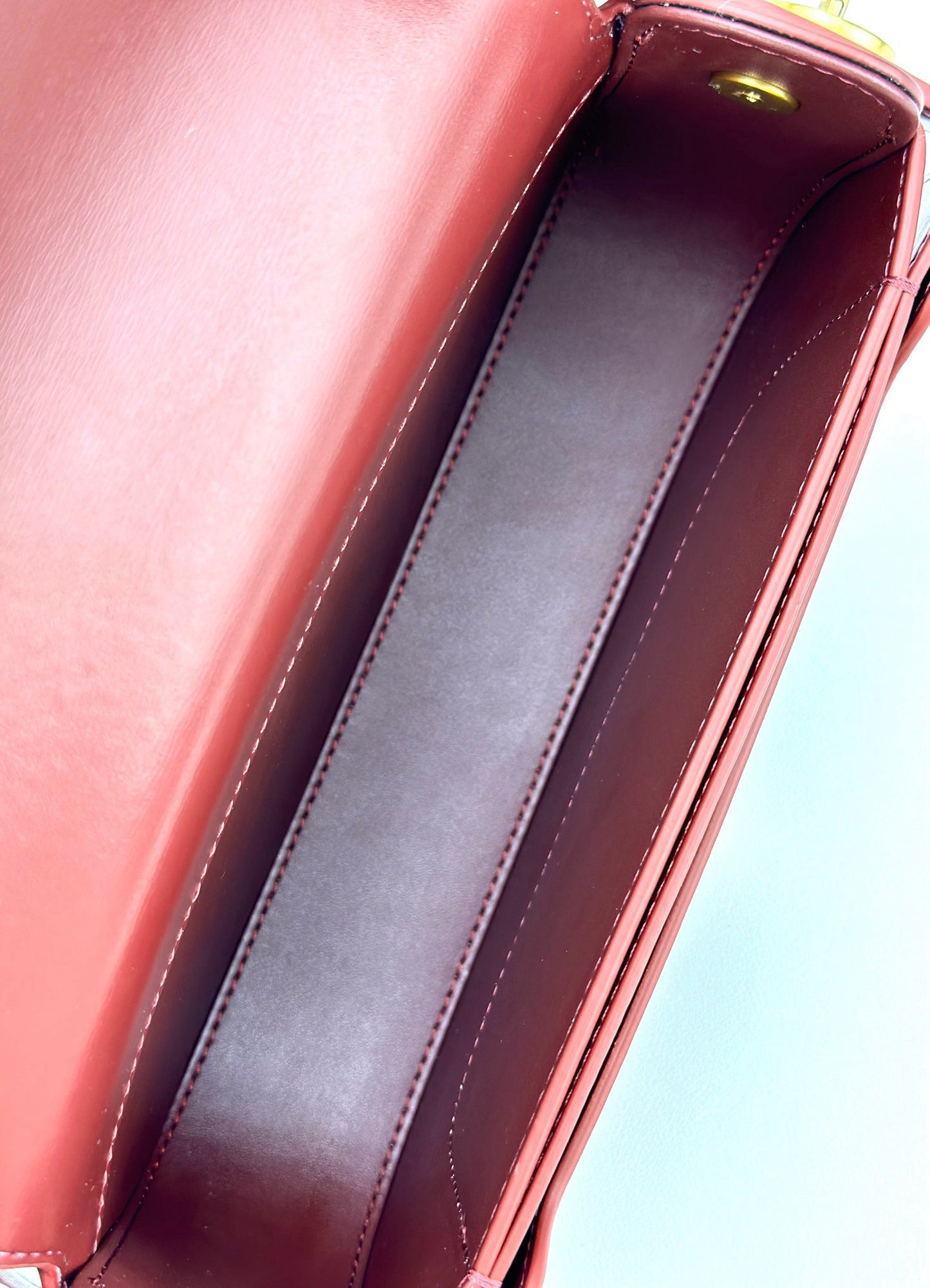 SAINT LAURENT - cassandre