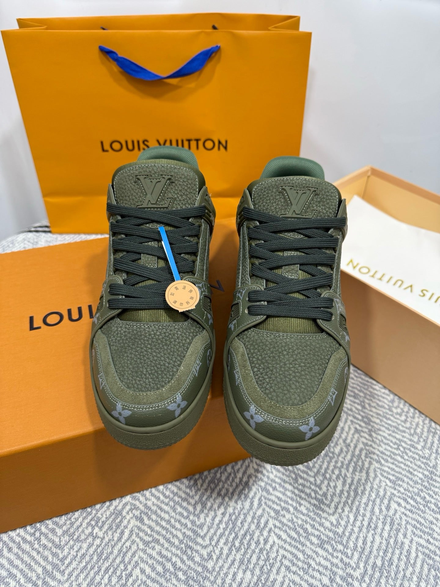 LOUIS VUITTON - Trainer Sneaker