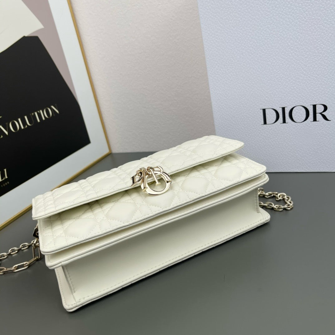 DIOR - miss dior