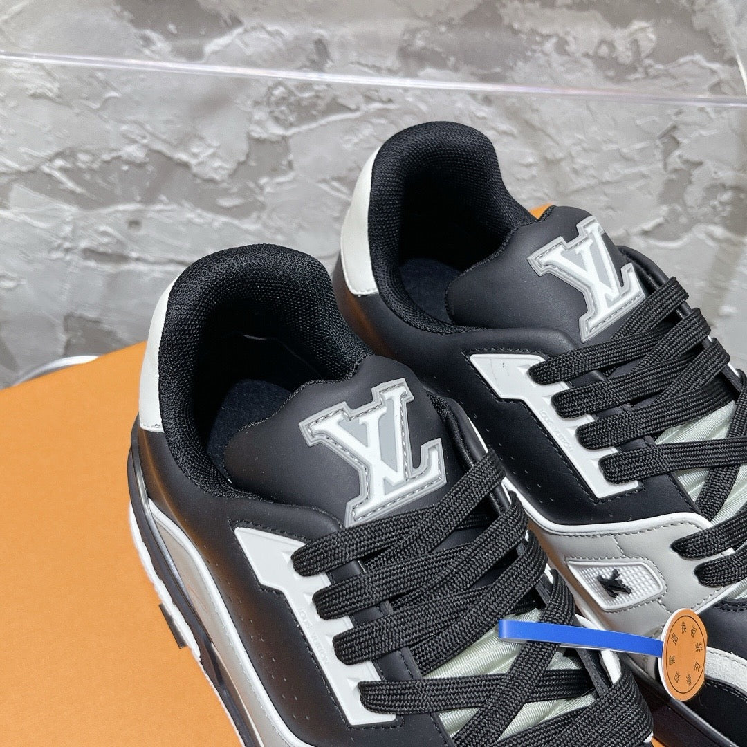 LOUIS VUITTON - Trainer Sneaker