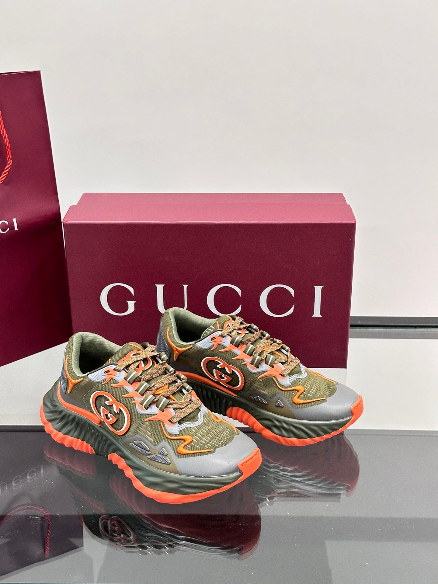 GUCCI - Ripple sneakers