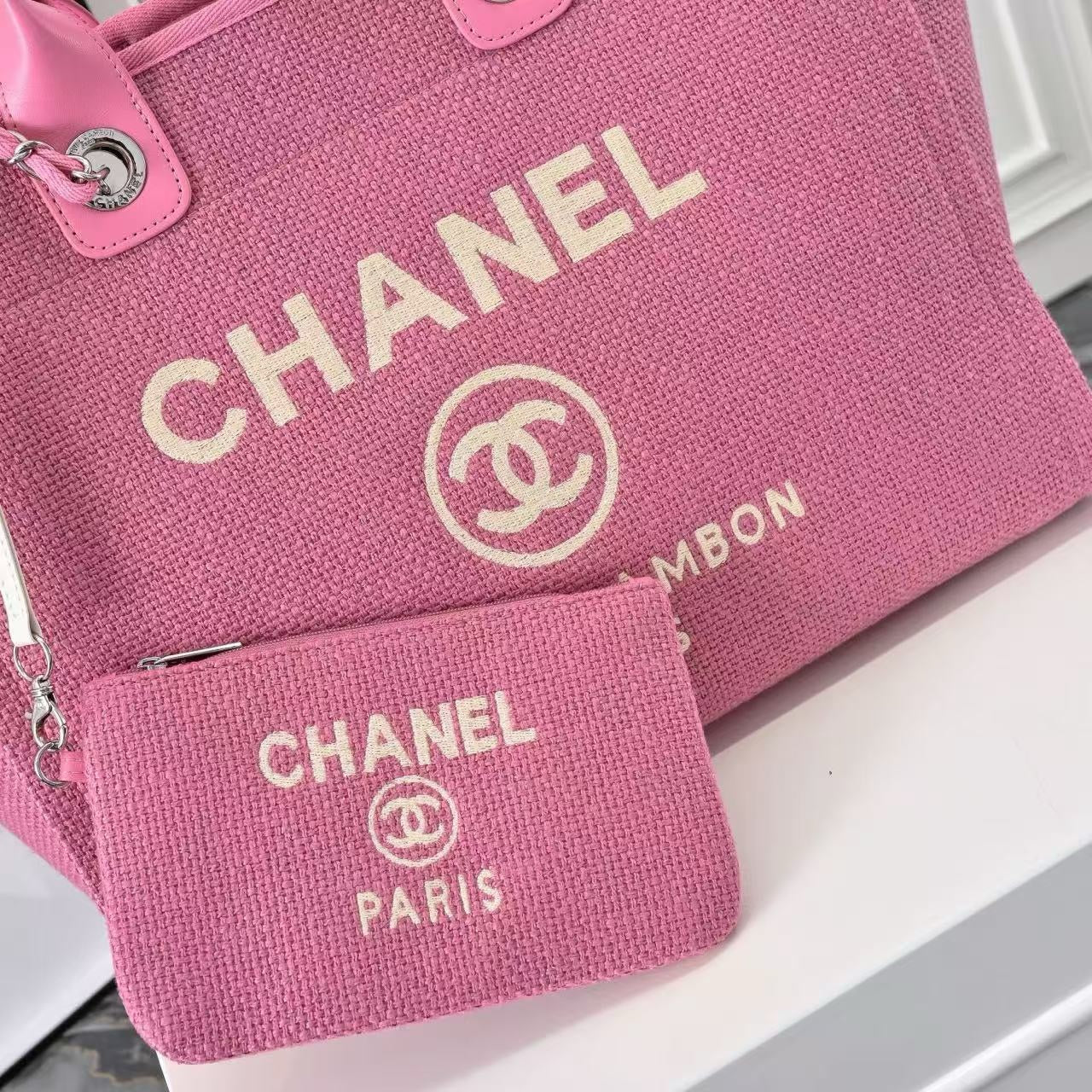 CHANEL - Deauville Bag