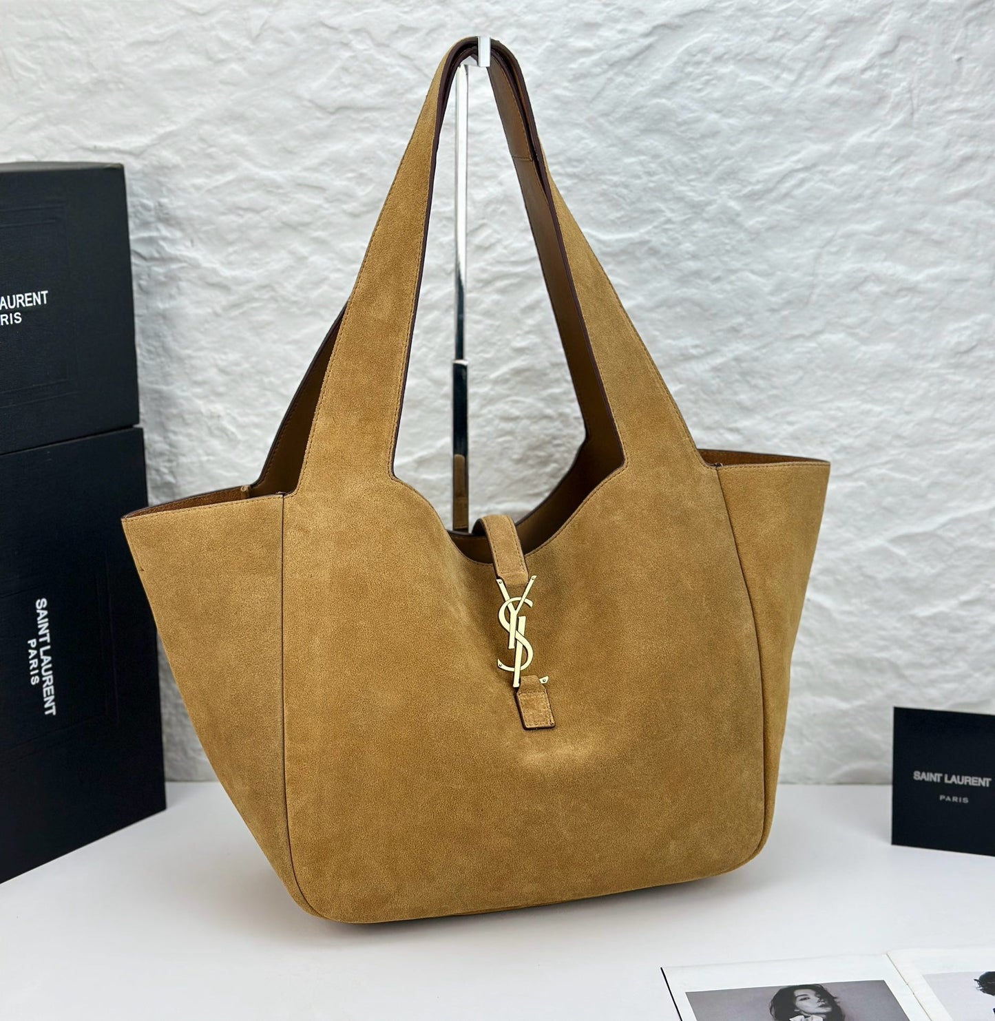 SAINT LAURENT - bea tote in grained leather