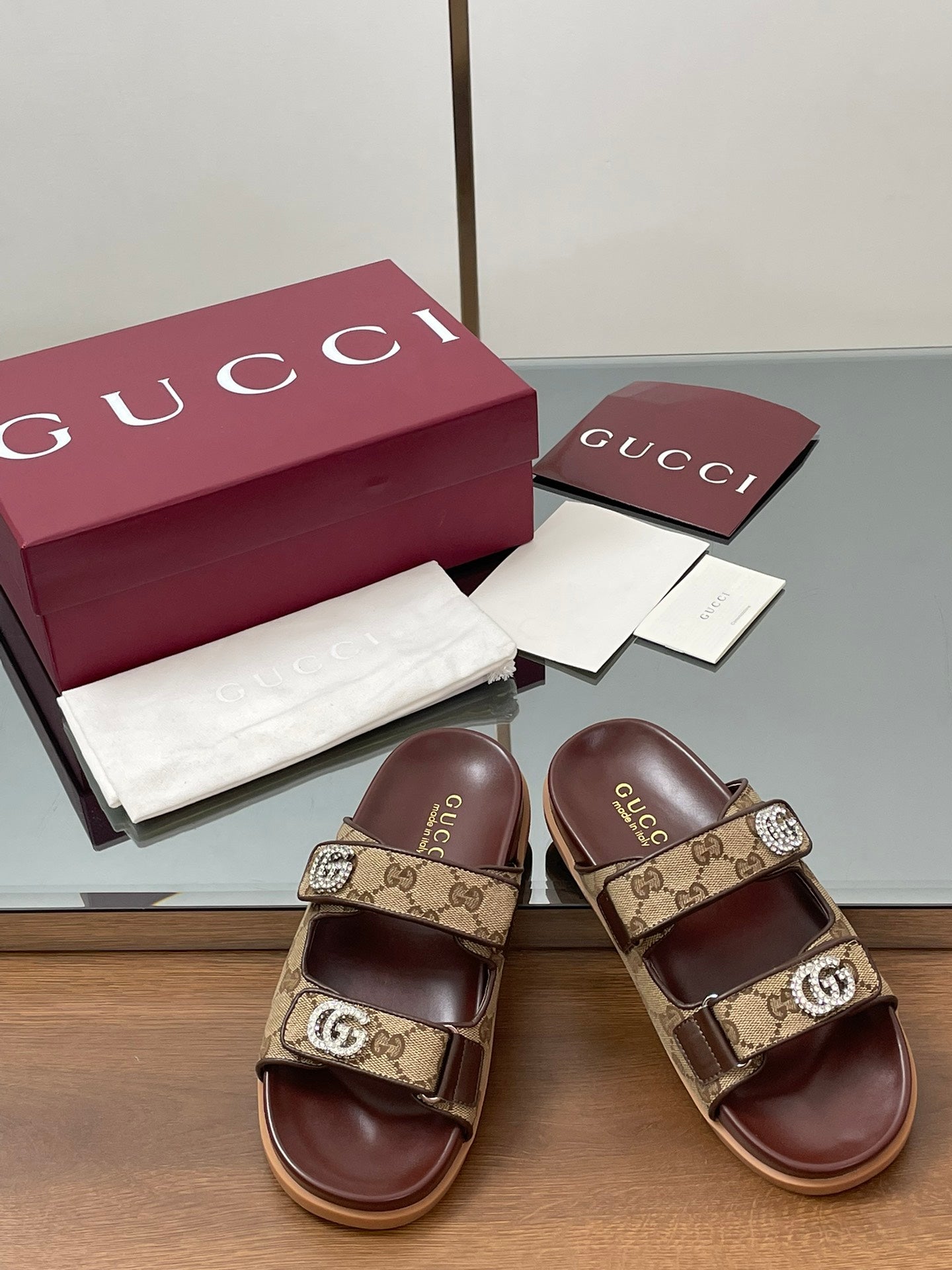 GUCCI - Slippers
