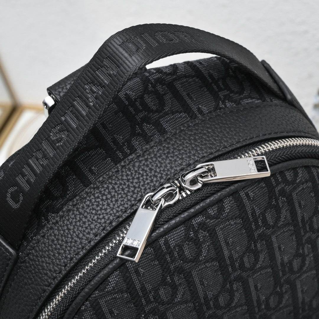 DIOR - Men’s Homme Oblique Jacquard Crossbody bag