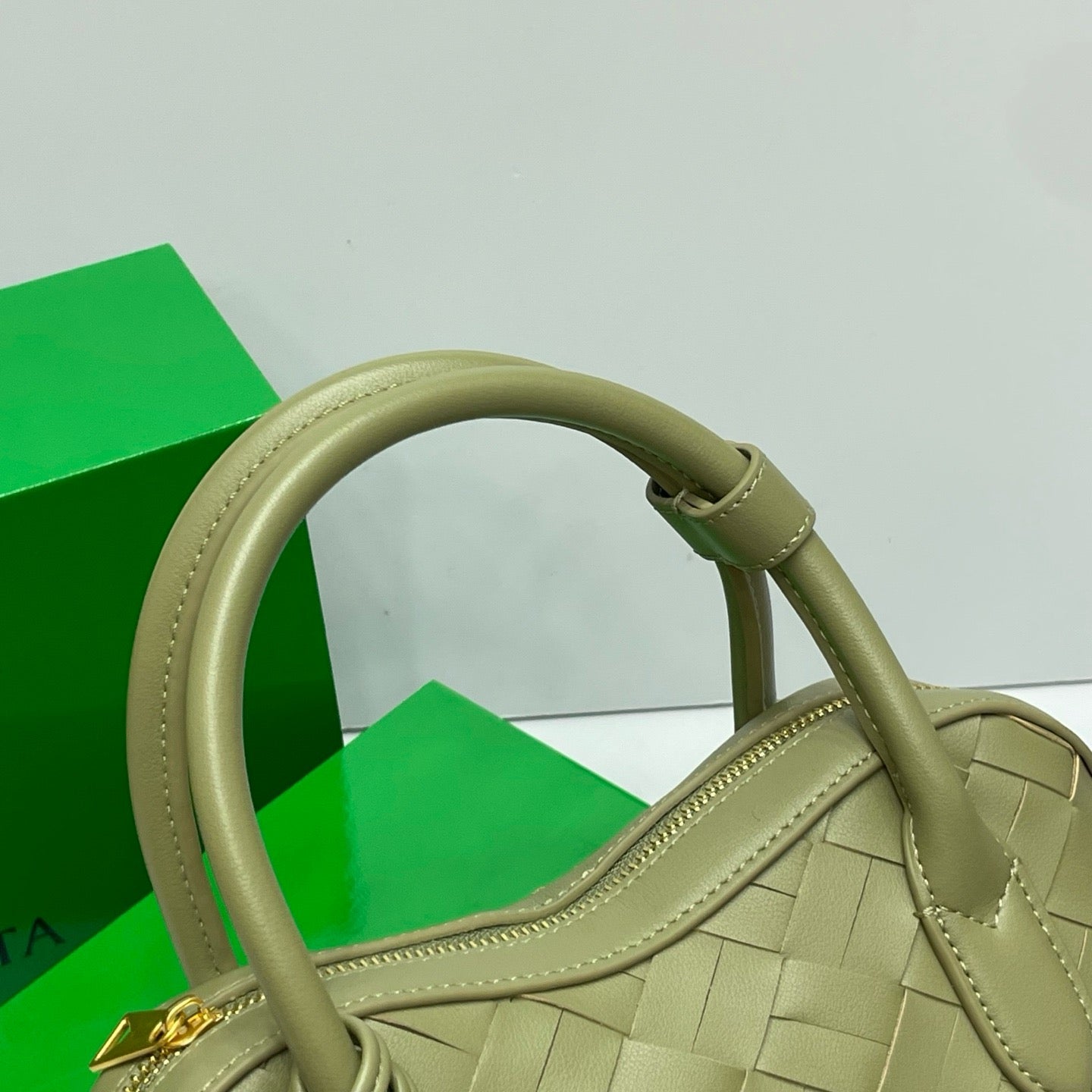 BOTTEGA VENETA- McCartney