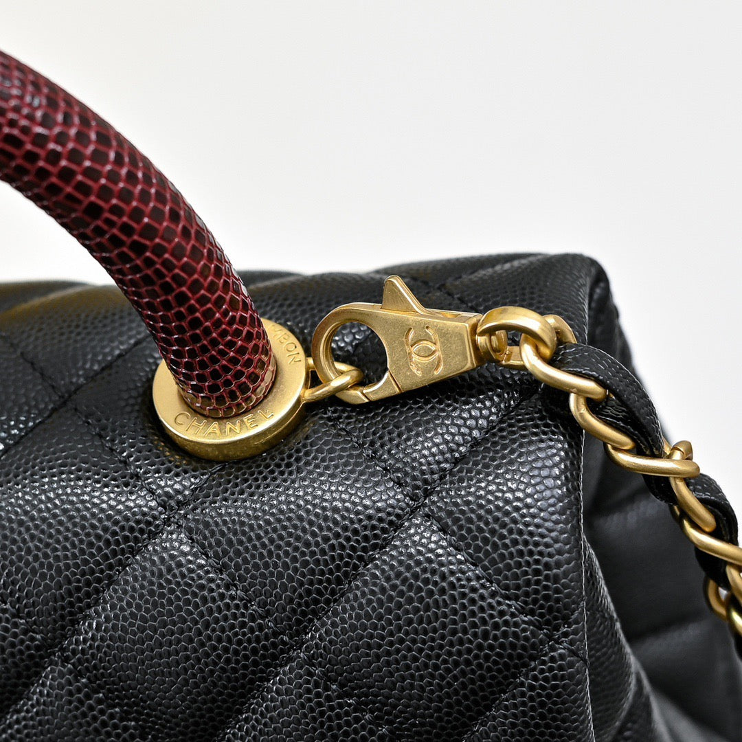 CHANEL - Handle bag