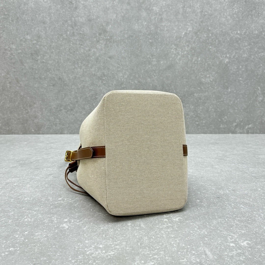 MIU MIU - logo-appliquéd canvas bucket bag