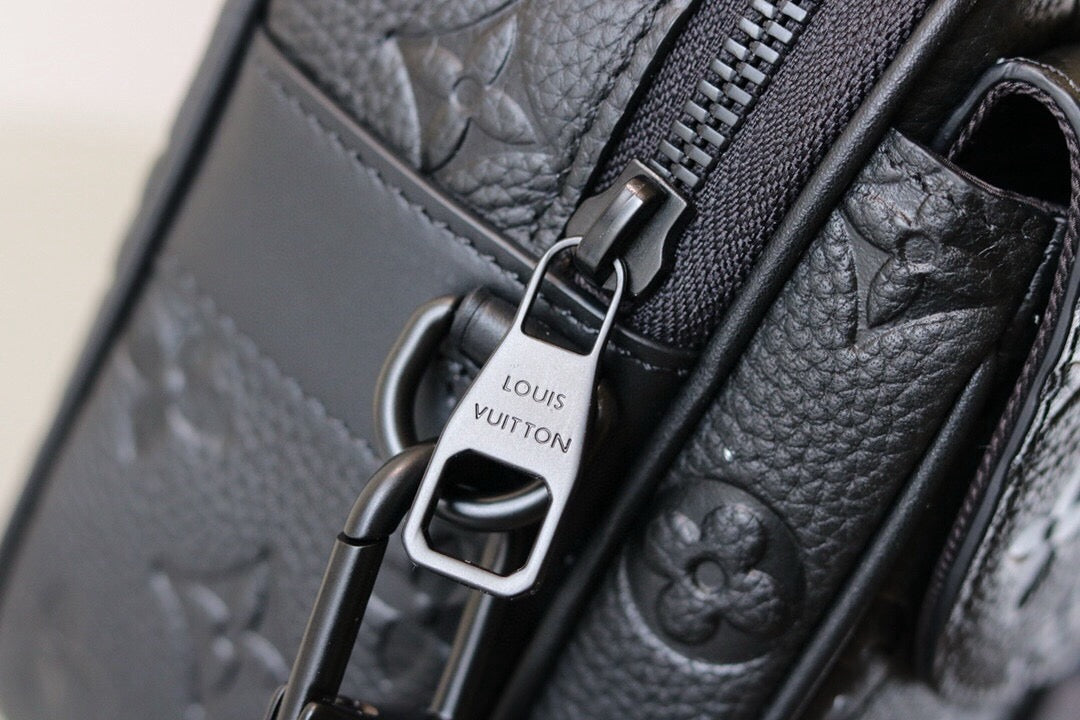 LOUIS VUITTON- Men’s Macassar bag