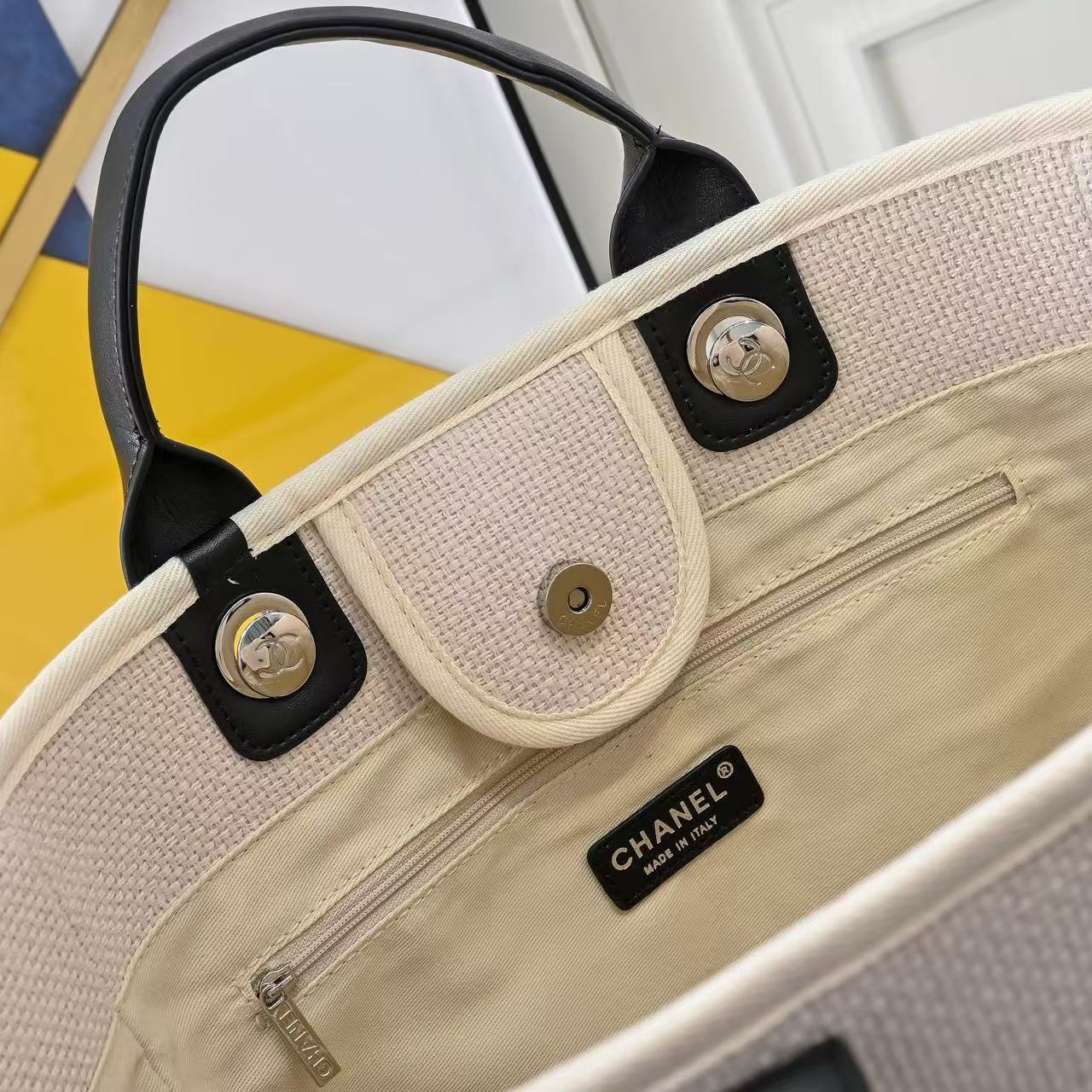 CHANEL - Deauville Bag