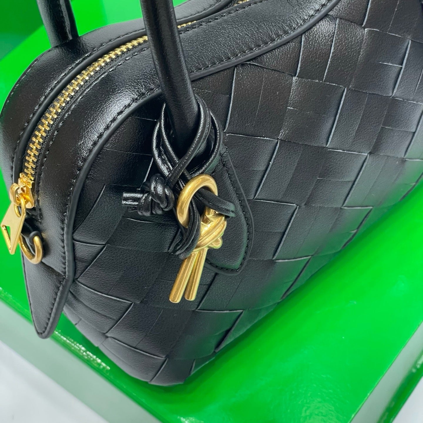 BOTTEGA VENETA- McCartney