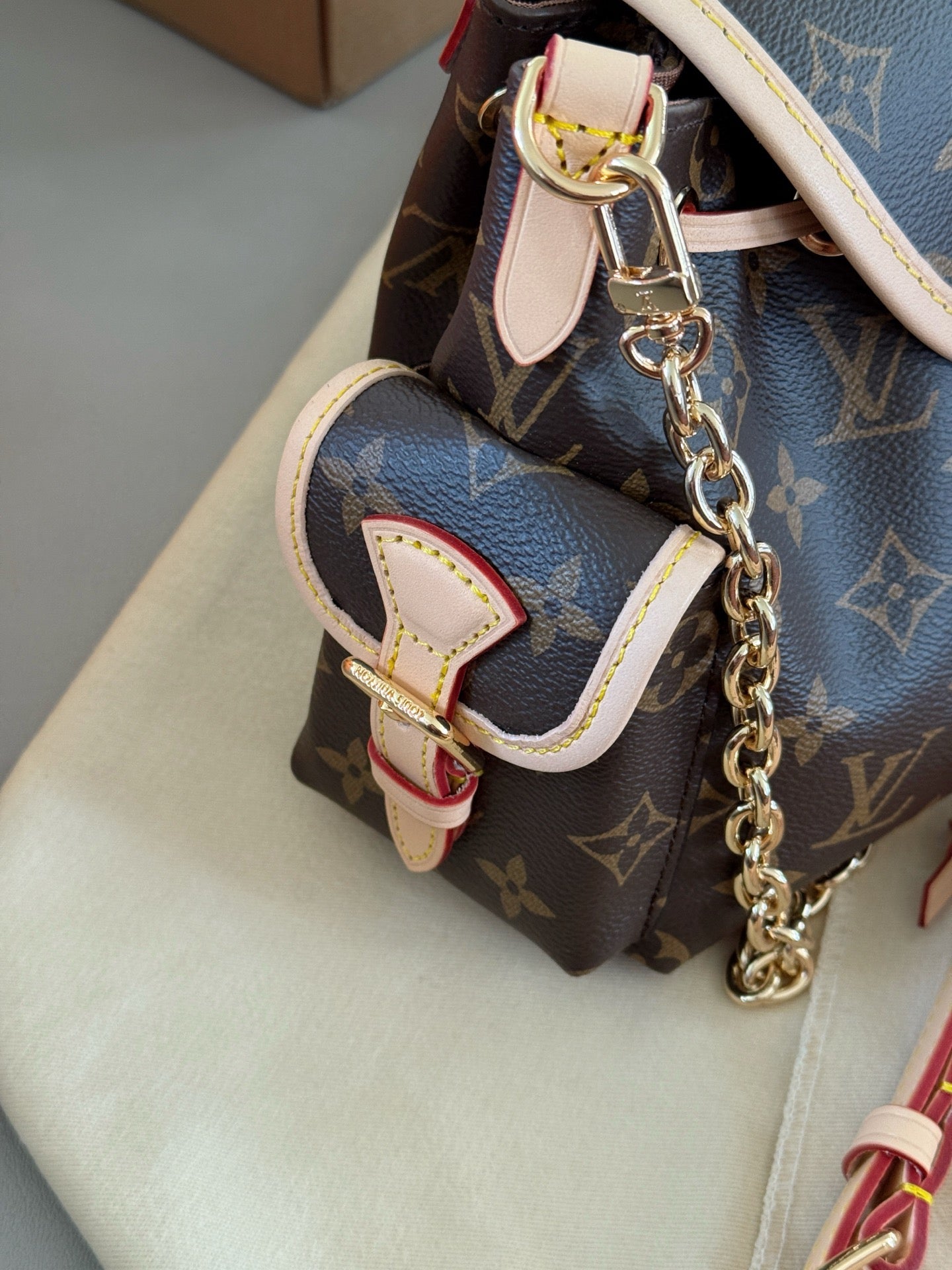 LOUIS VUITTON - Odyssée