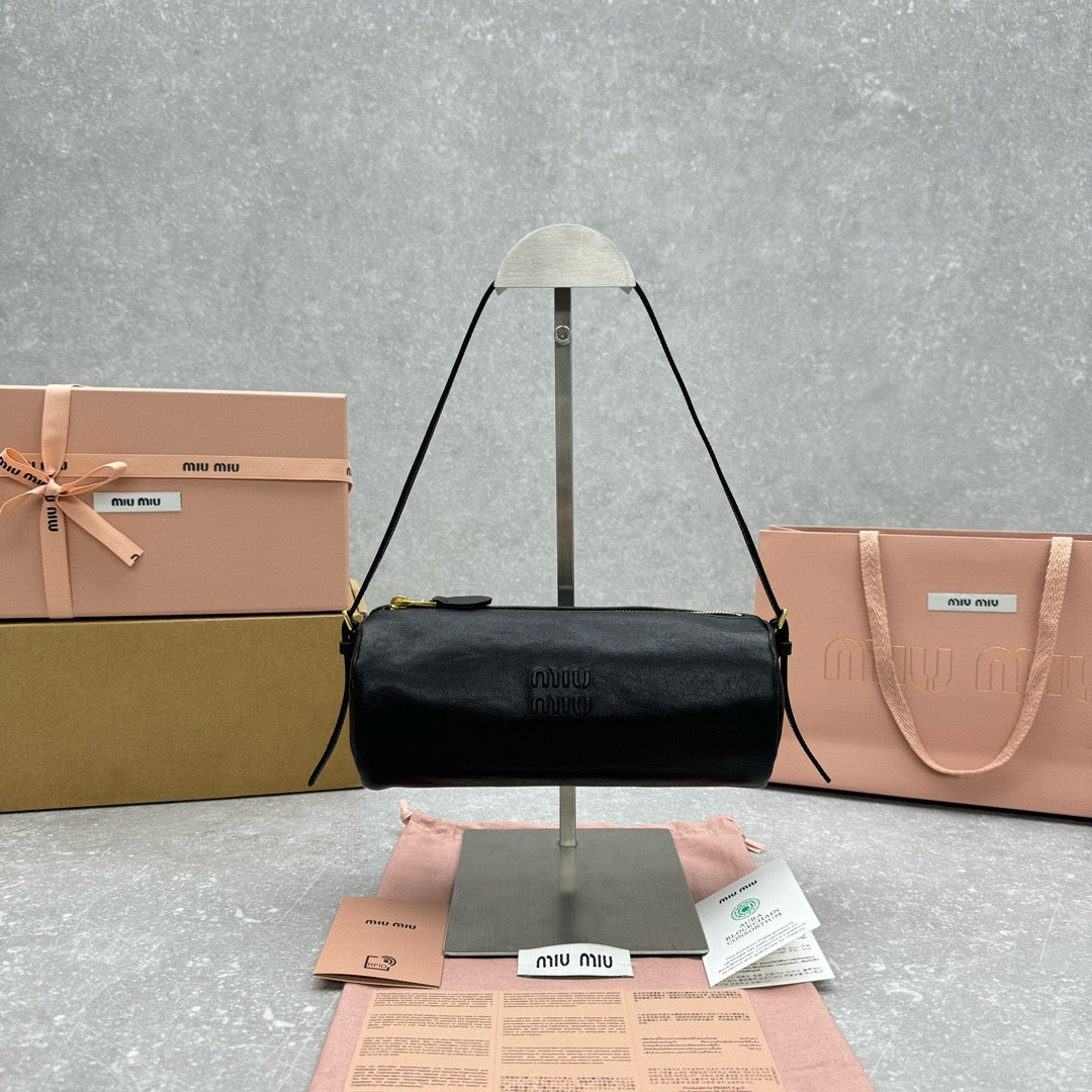 MIU MIU - Nappa leather pouch