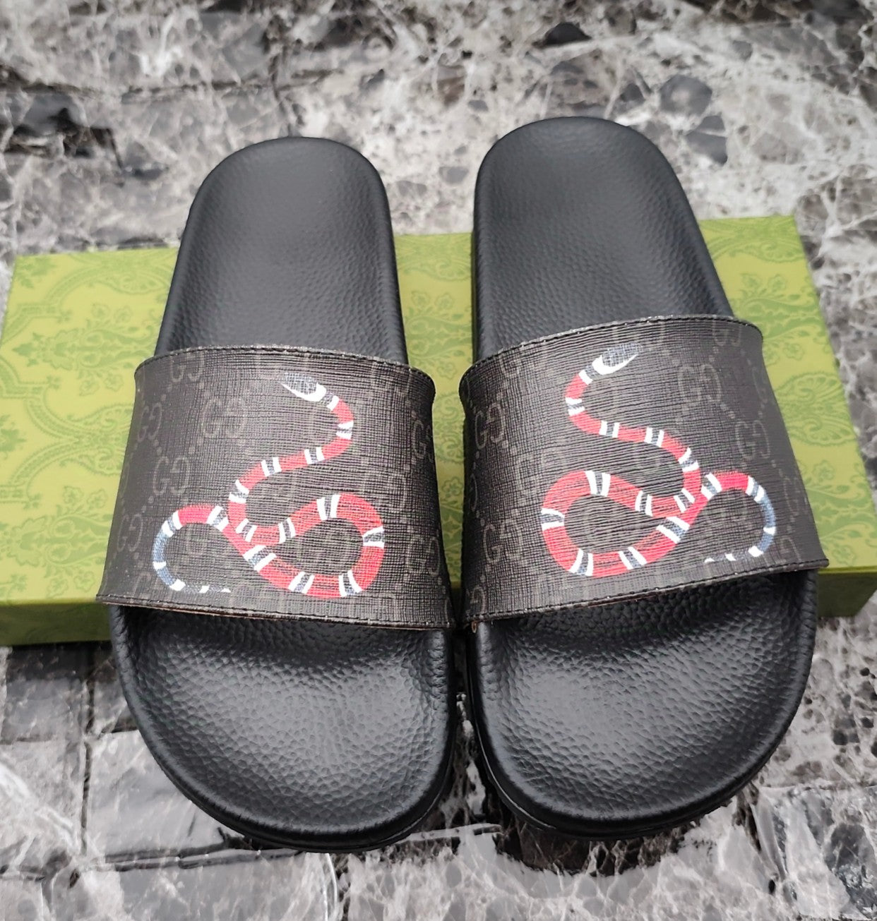 GUCCI - Slippers