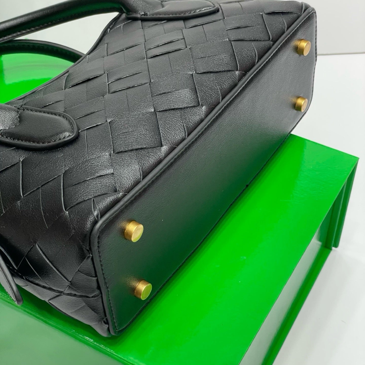 BOTTEGA VENETA- McCartney