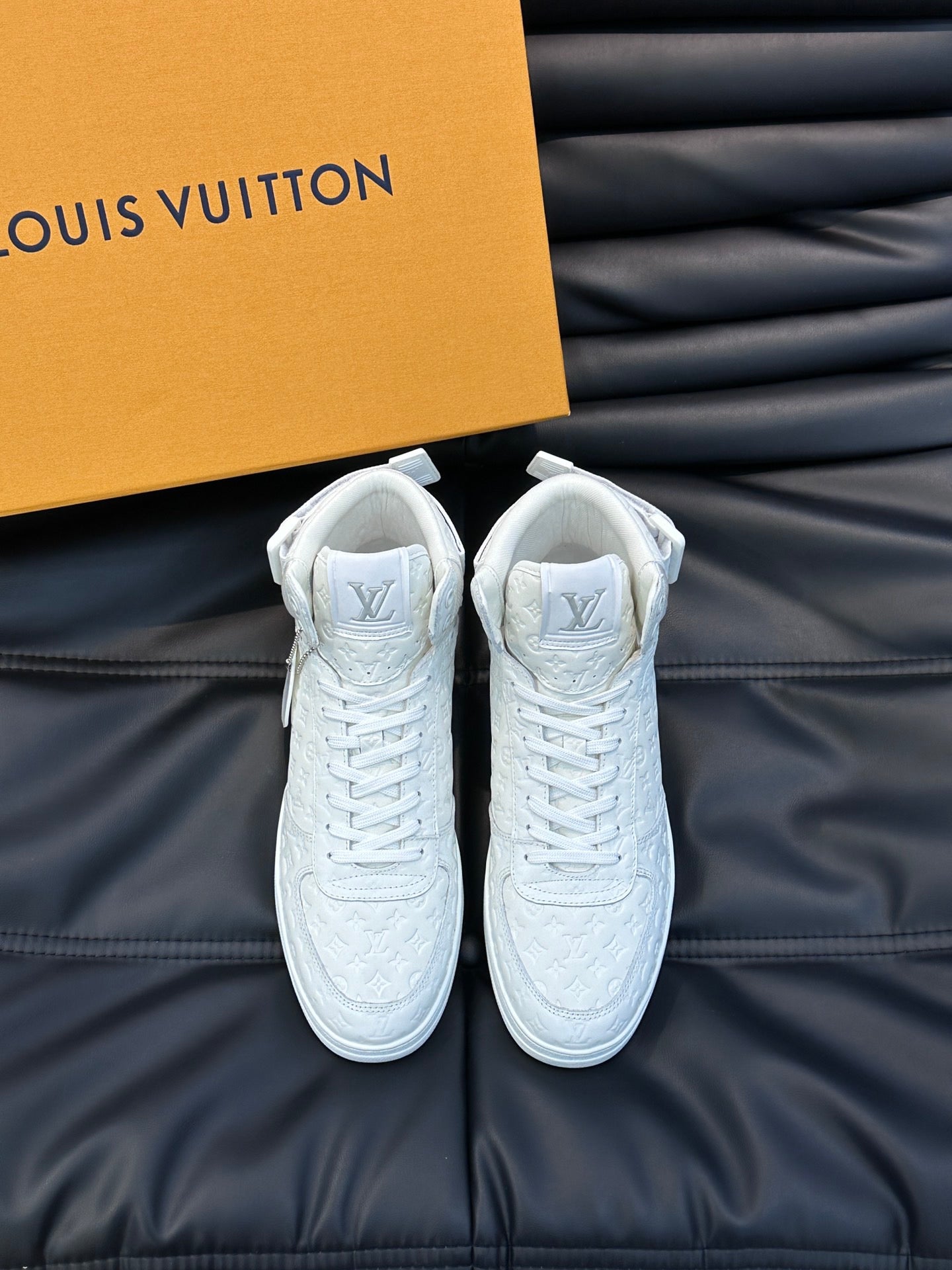 LOUIS VUITTON- Rivoli ankle