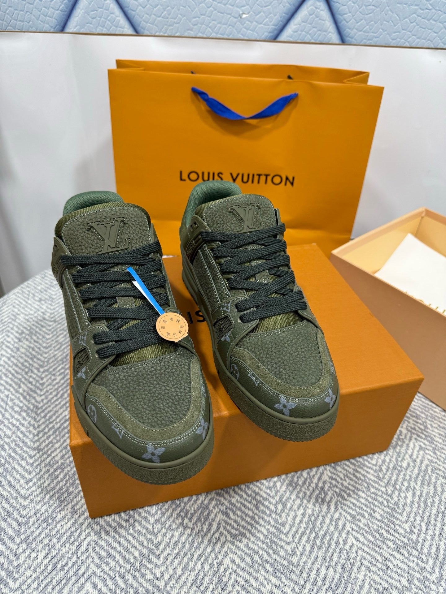 LOUIS VUITTON - Trainer Sneaker
