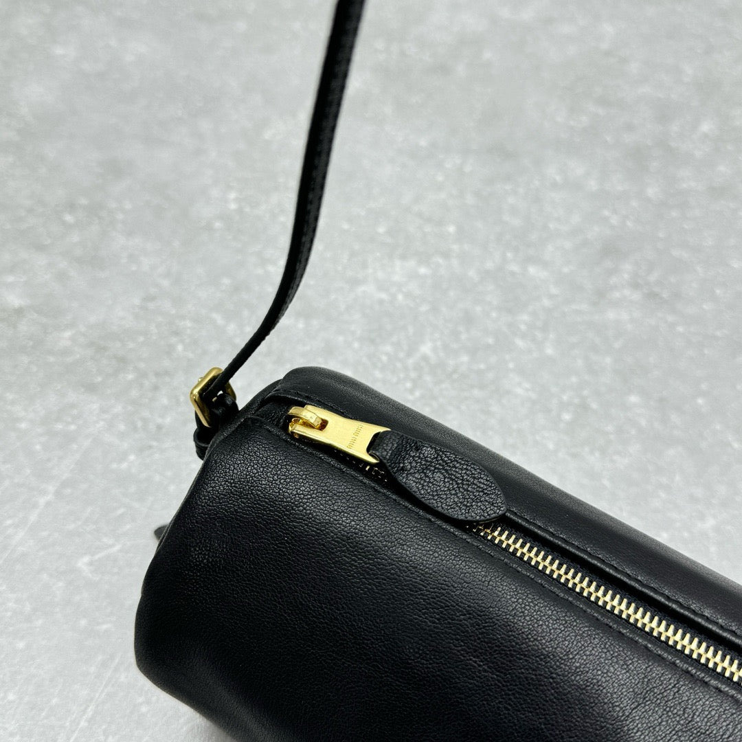 MIU MIU - Nappa leather pouch
