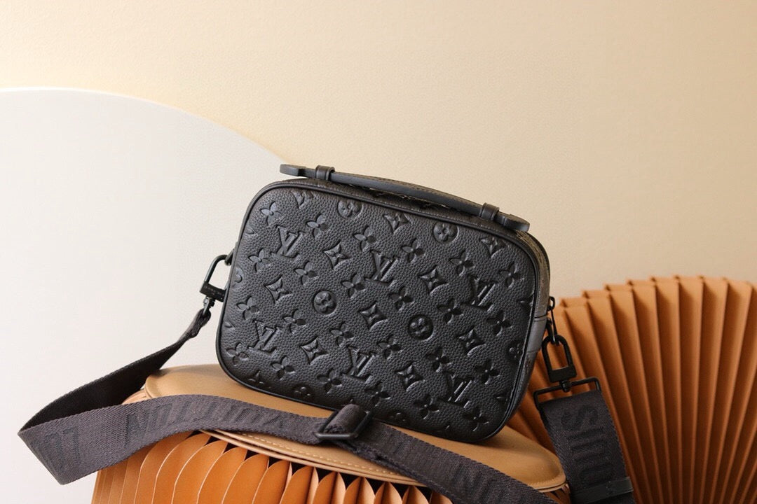 LOUIS VUITTON- Men’s Macassar bag