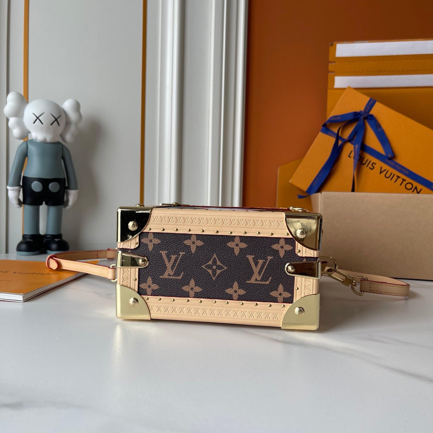 LOUIS VUITTON- Tidy bag