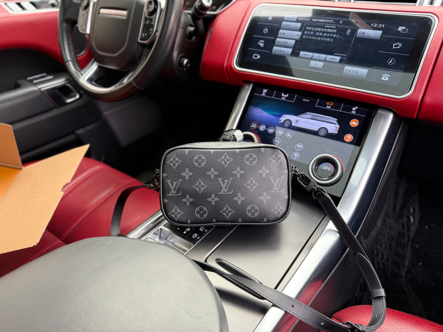 LOUIS VUITTON - Men’s bag