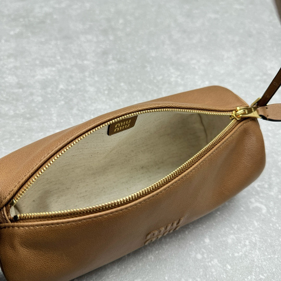 MIU MIU - Nappa leather pouch