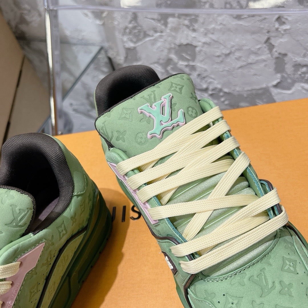 (LOUIS VUITTON - Trainer Sneaker