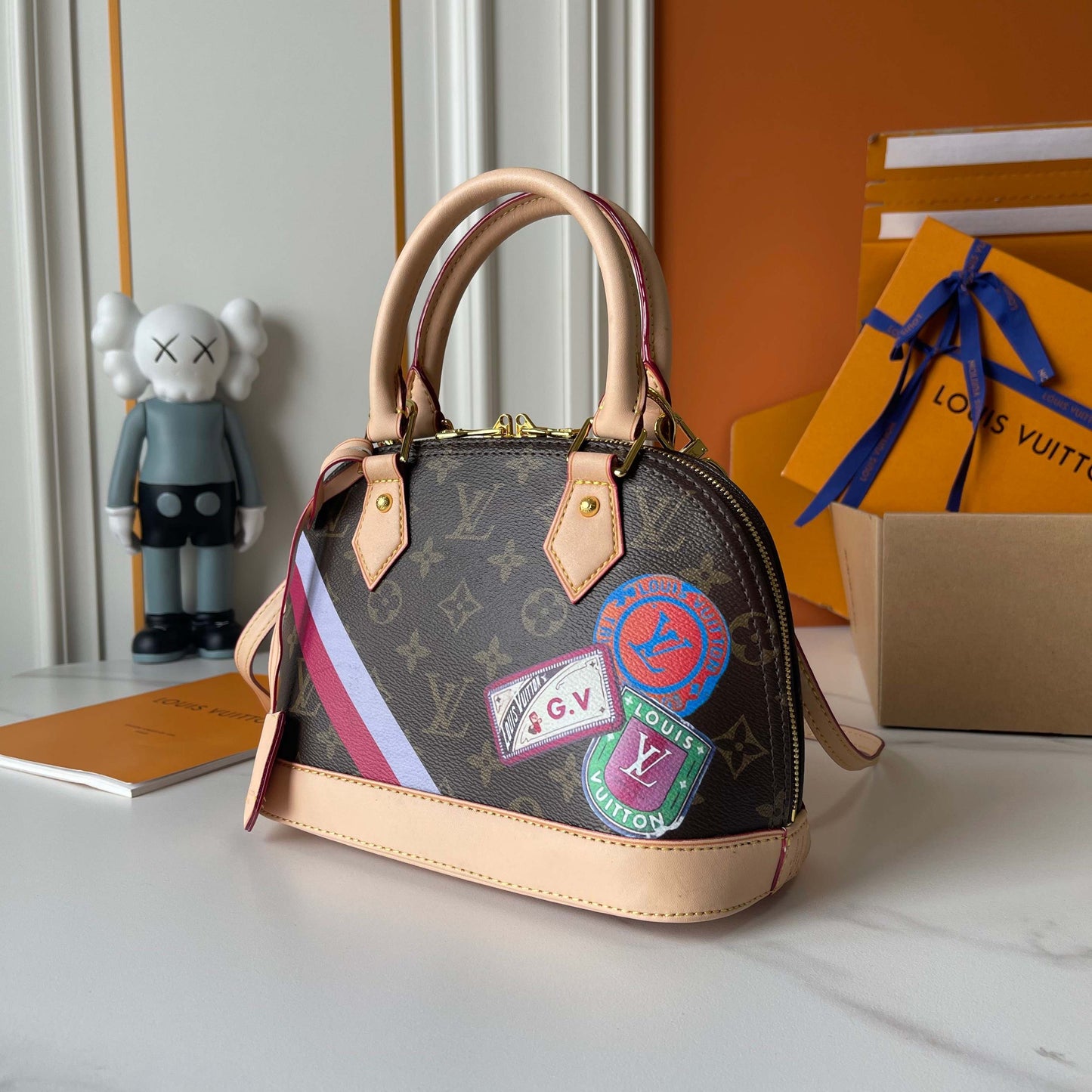 LOUIS VUITTON- Lv x TM nano alma