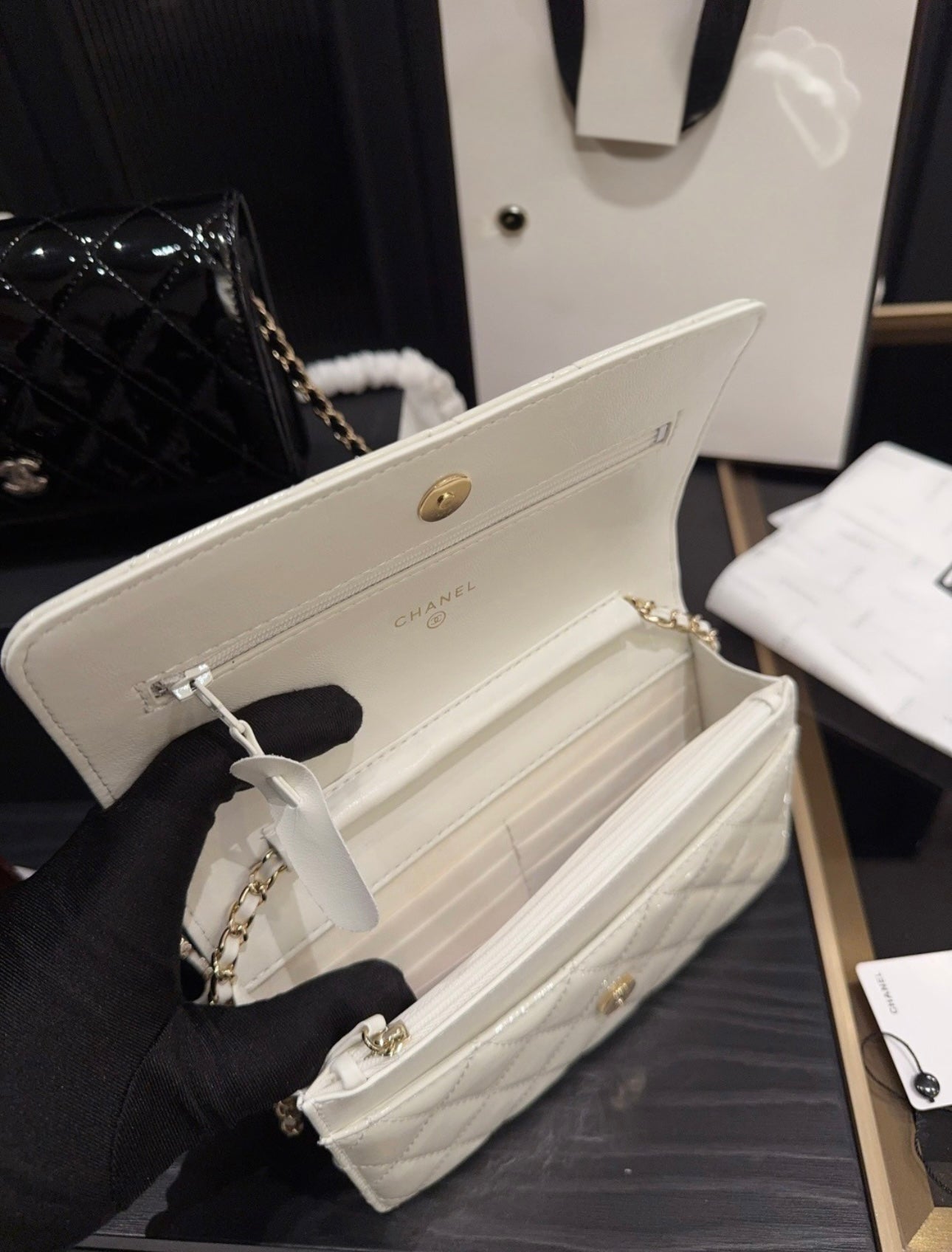 CHANEL - Woc
