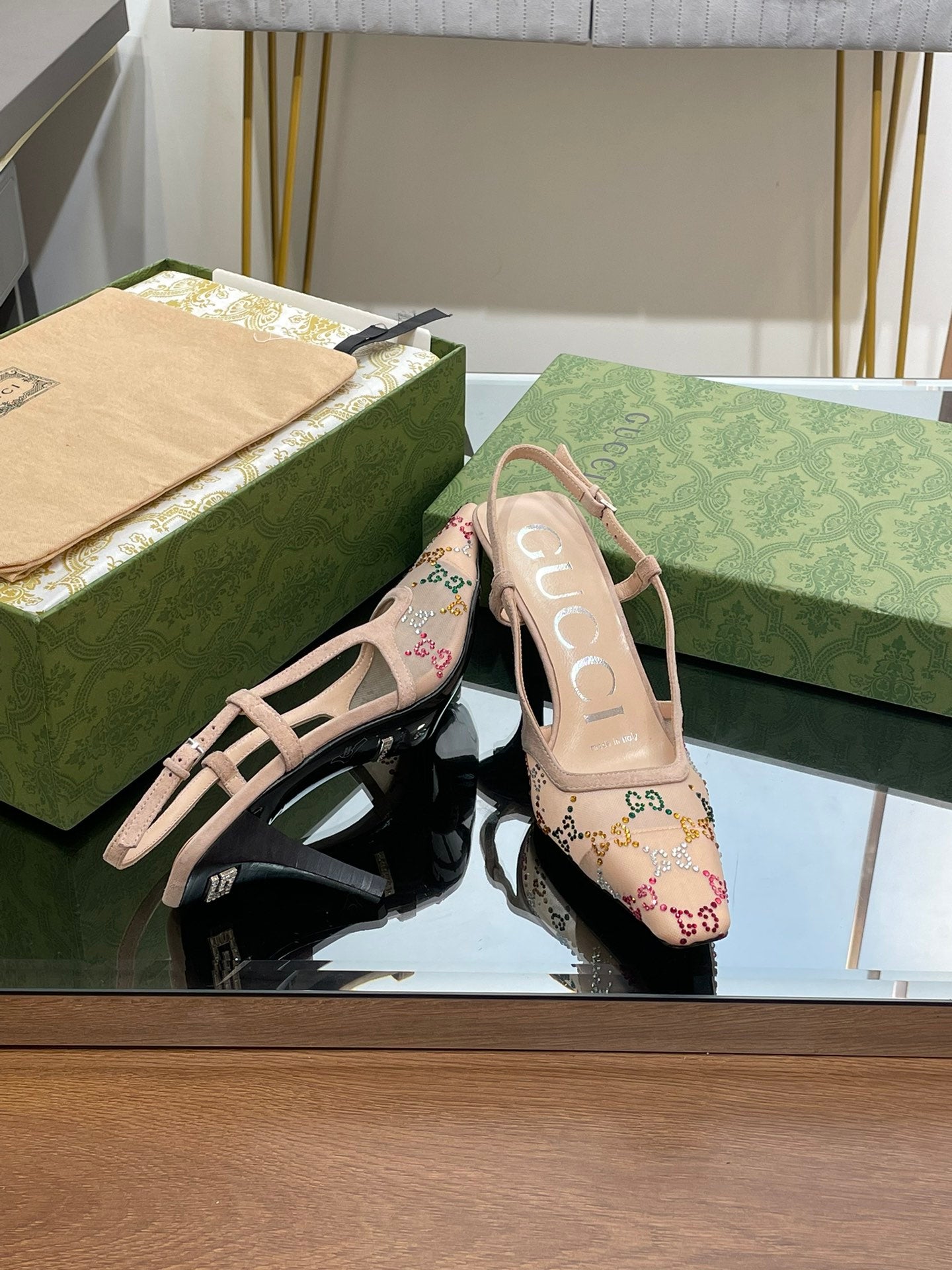 GUCCI - Crystal Slingback Pump