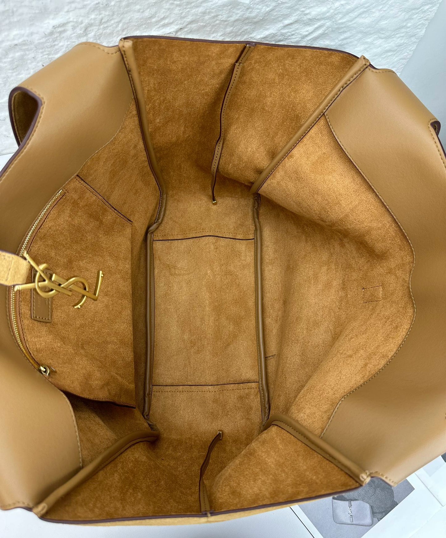 SAINT LAURENT - bea tote in grained leather