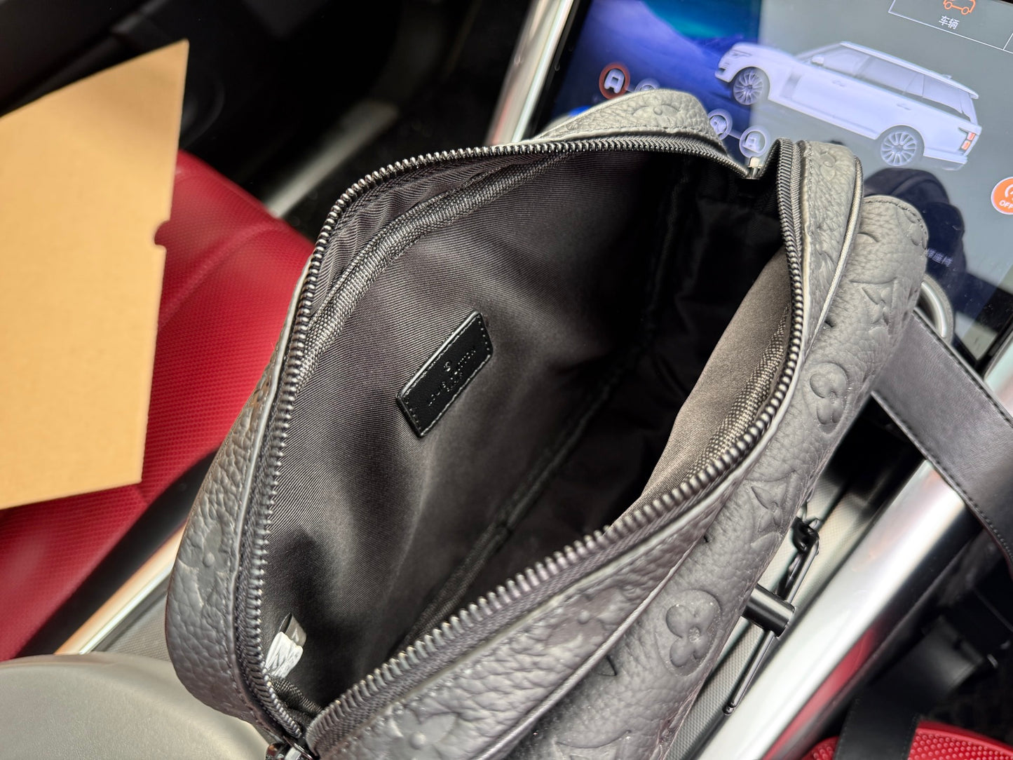 LOUIS VUITTON- Men’s Steamer bag