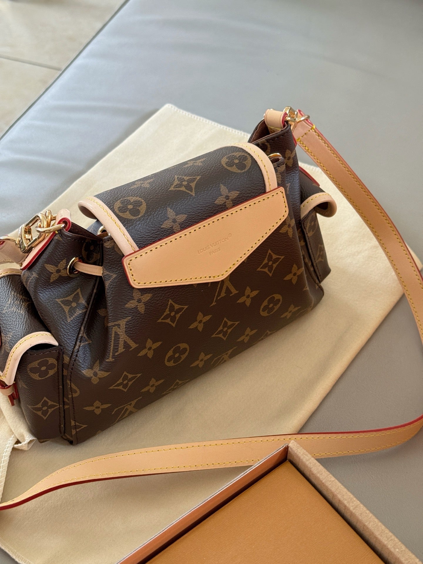 LOUIS VUITTON - Odyssée