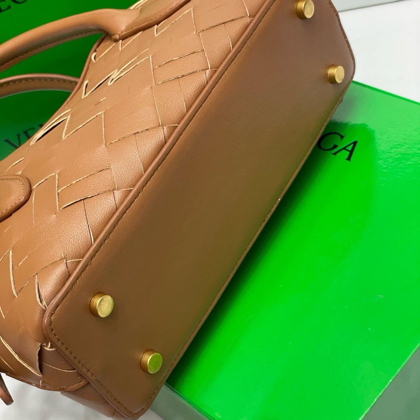 BOTTEGA VENETA- McCartney