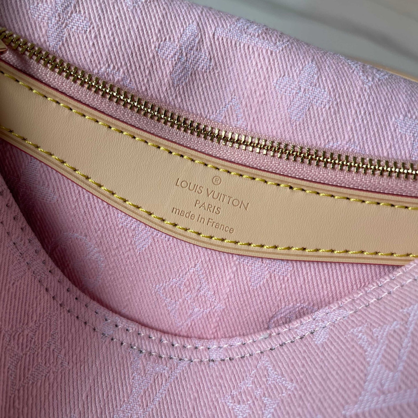 LOUIS VUITTON- Diane