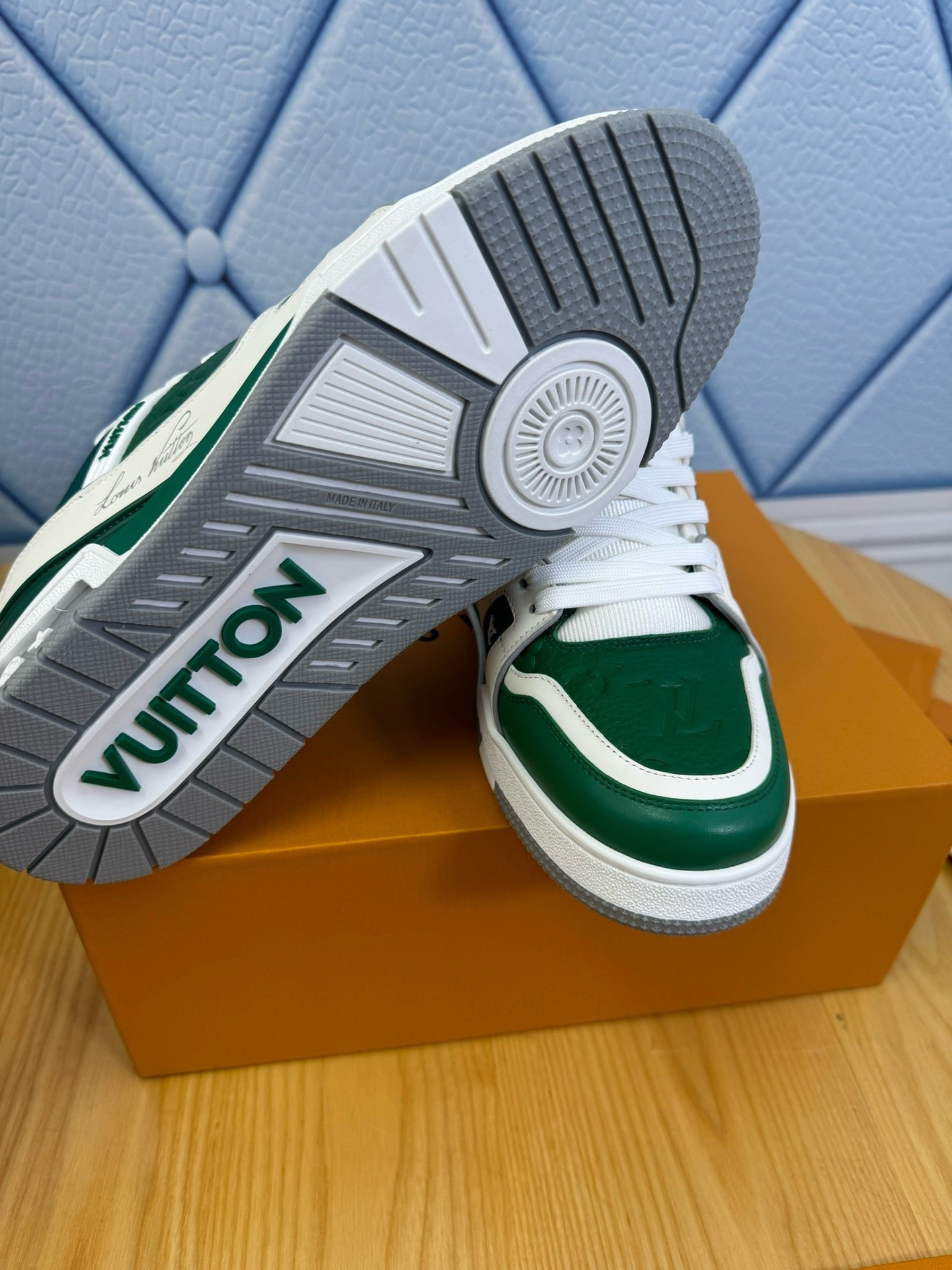 LOUIS VUITTON - Trainer Sneaker