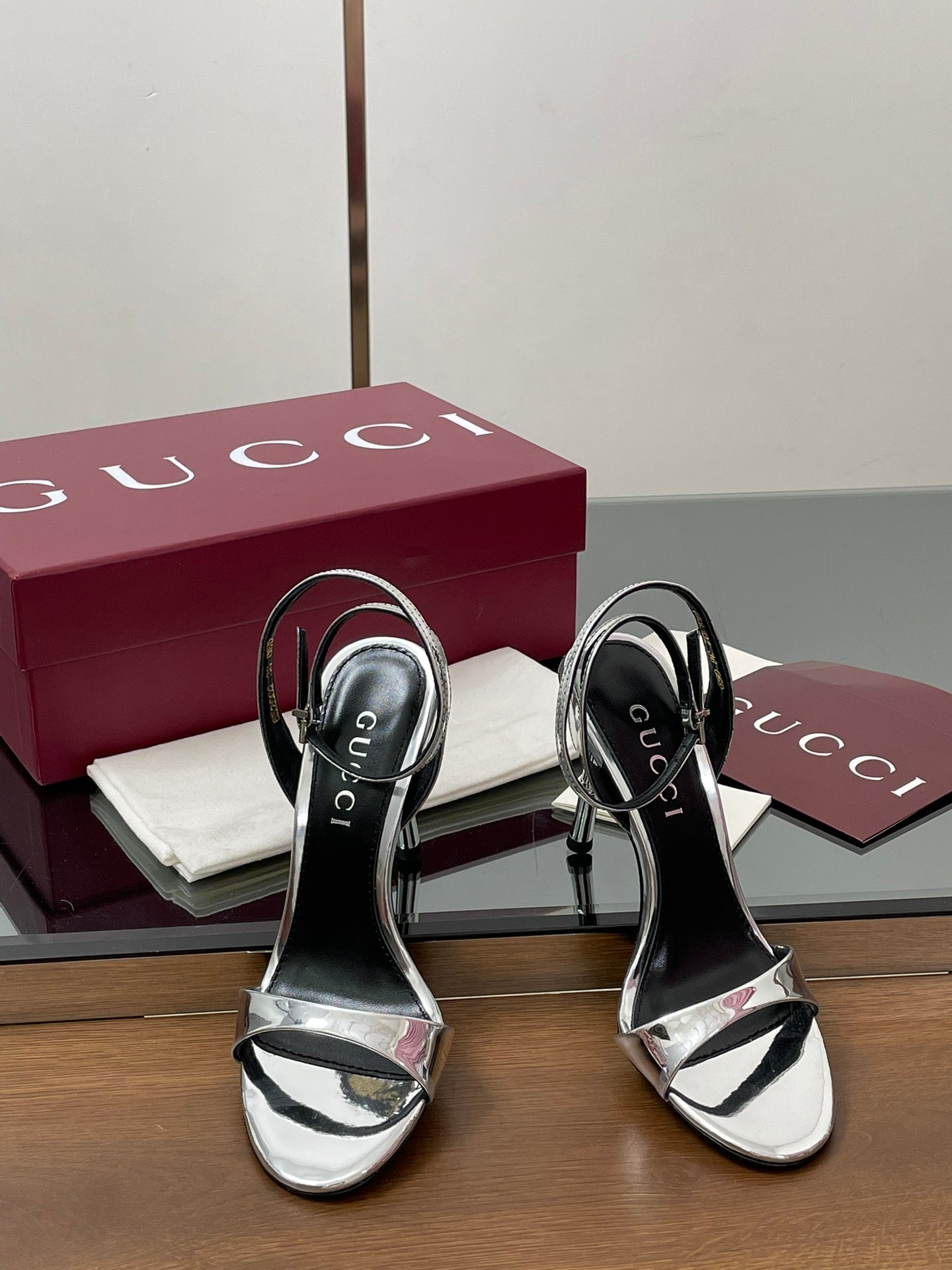 GUCCI - WOMEN'S SLINGBACK SANDAL
