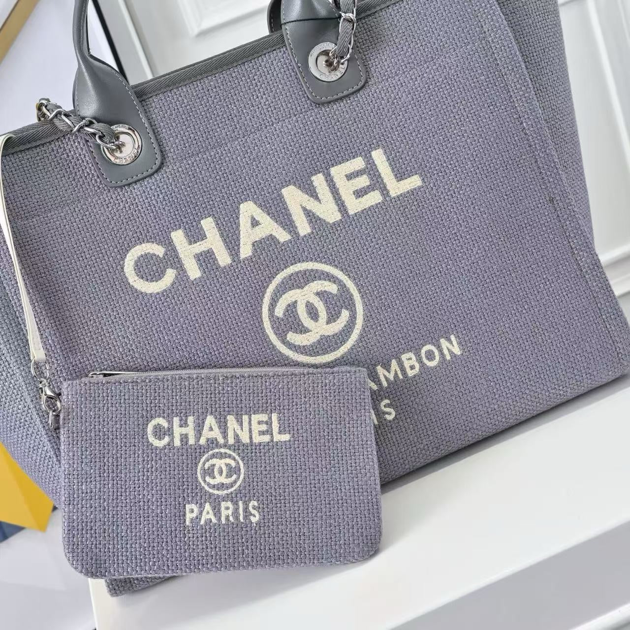 CHANEL - Deauville Bag