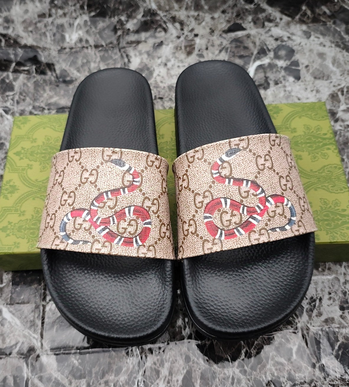 GUCCI - Slippers