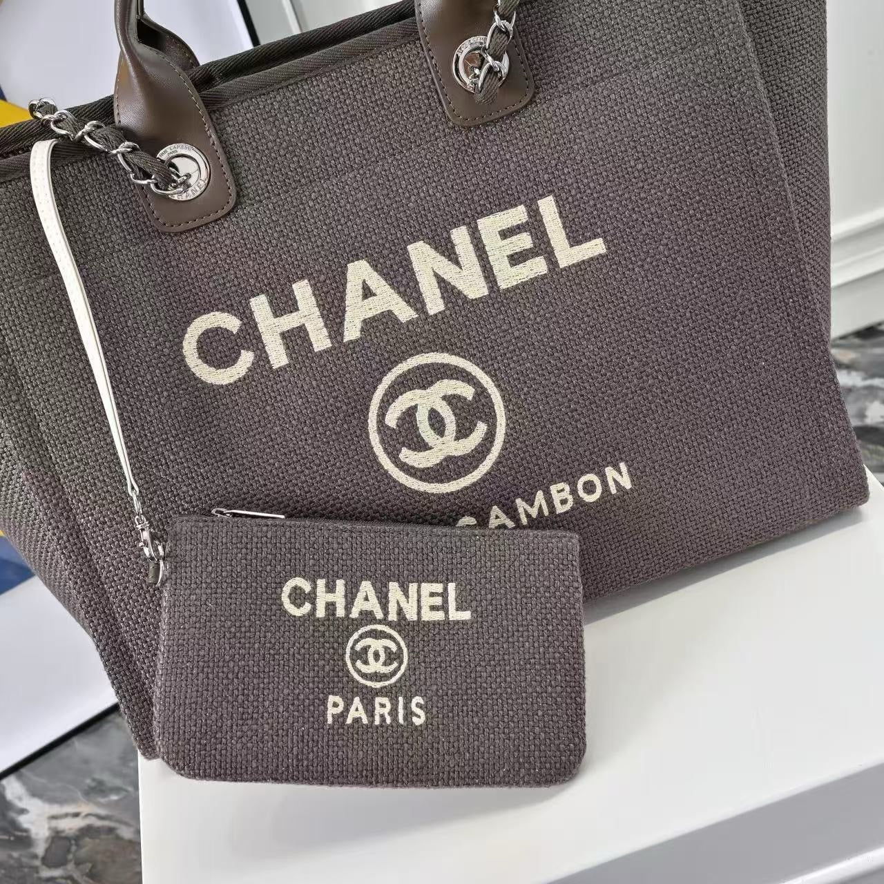 CHANEL - Deauville Bag