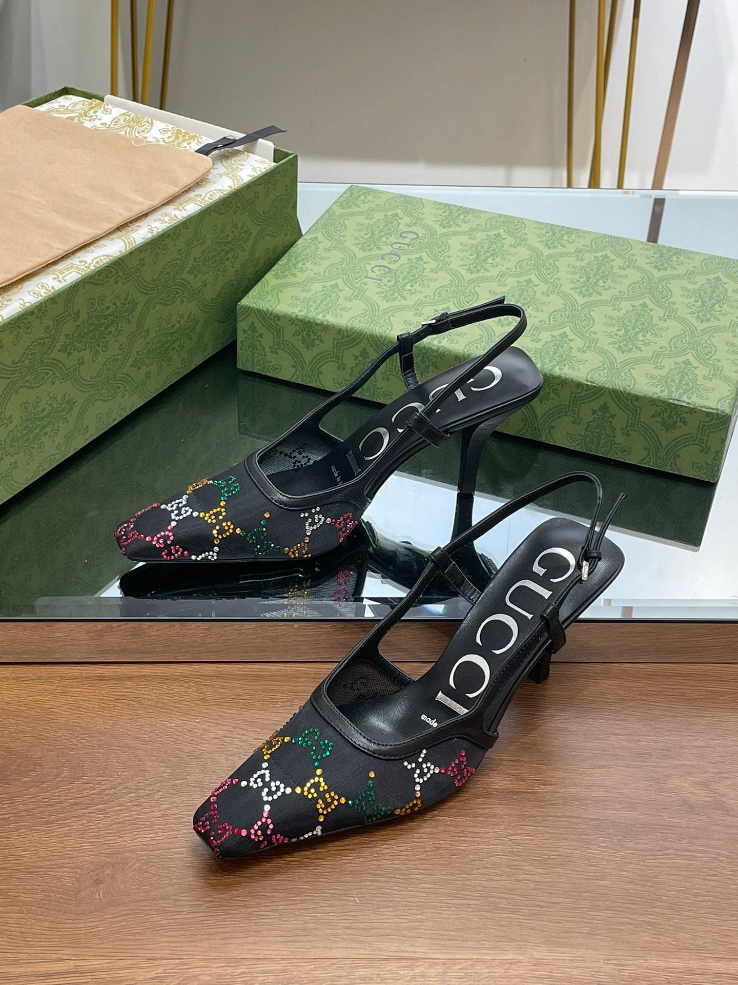 GUCCI - Square Toe Crystal Rhinestone Pumps
