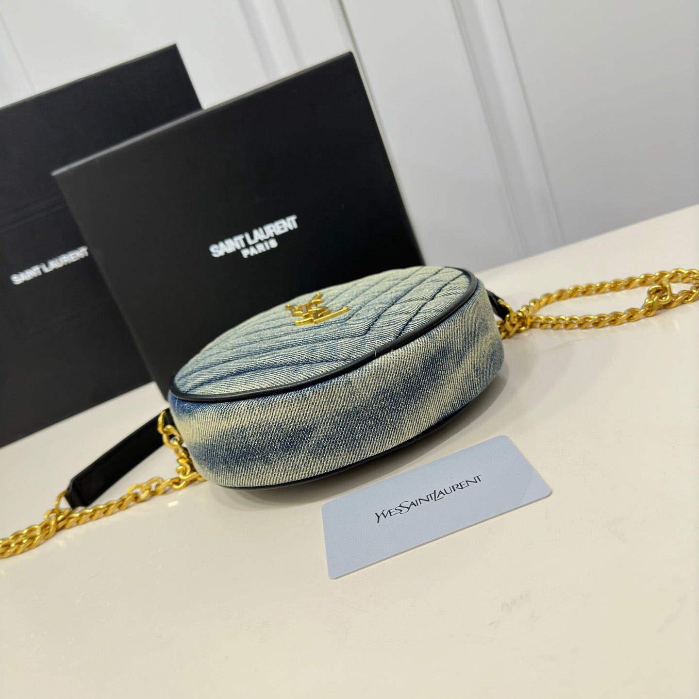 SAINT LAURENT - Vinyle