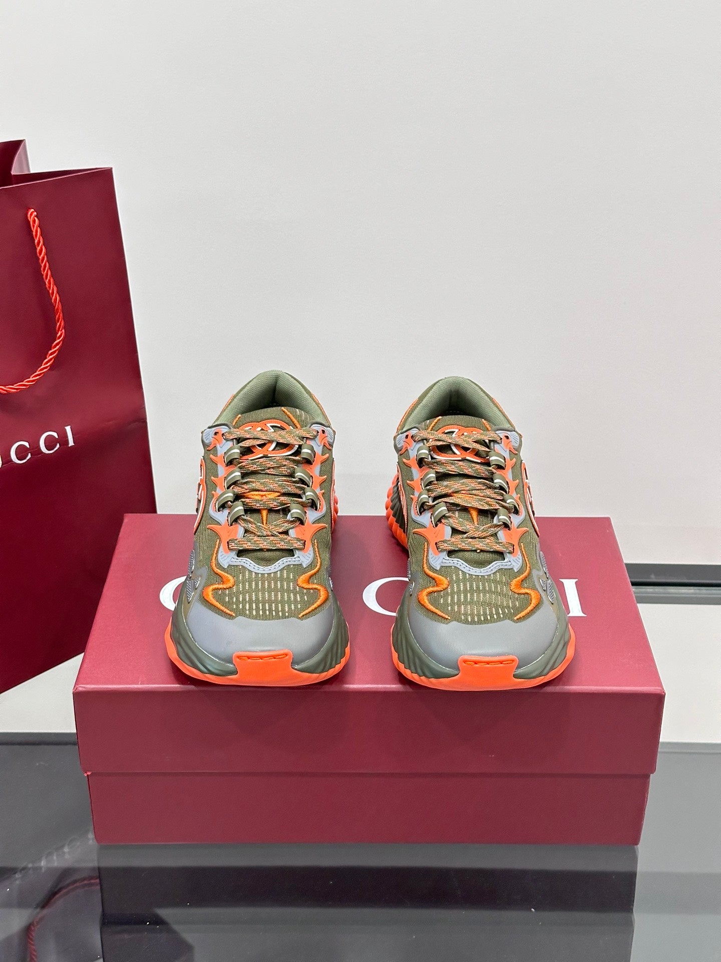 GUCCI - Ripple sneakers