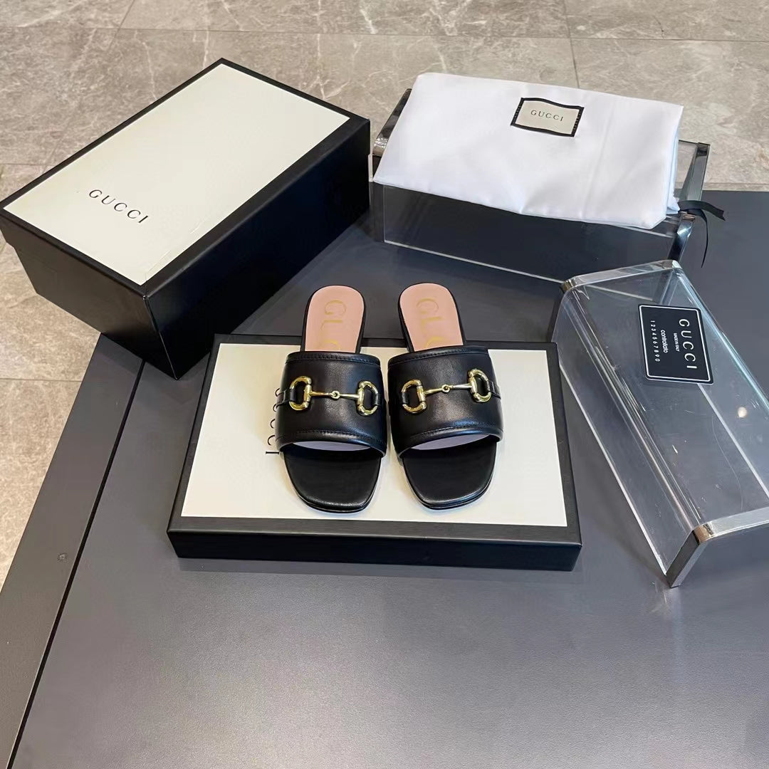 GUCCI - Slippers